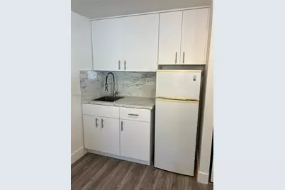 1999 NW 2nd St #2, Miami, FL 33125 - Photo 11