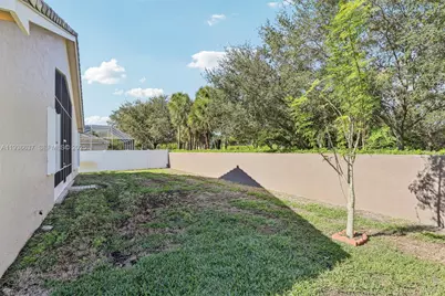 17811 SW 4th Ct, Pembroke Pines, FL 33029 - Photo 55