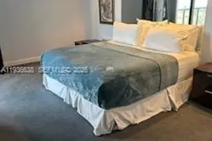 19667 Turnberry Way, Aventura, FL 33180 - Photo 9