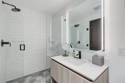 398 NE 5th St #3718-3719, Miami, FL 33132 - Photo 23