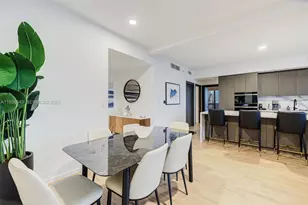 398 NE 5th St, Miami, FL 33132 - Photo 5