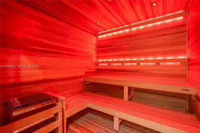 16395 Biscayne Blvd #1114, North Miami Beach, FL 33160 - Photo 21