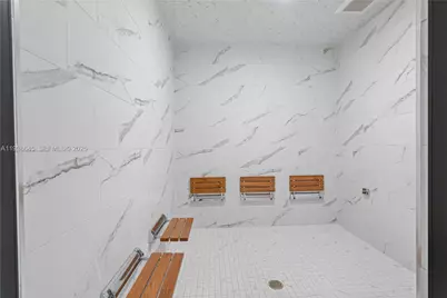 16395 Biscayne Blvd #1114, North Miami Beach, FL 33160 - Photo 23