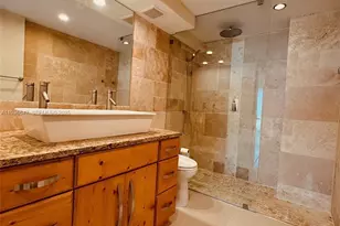 1901 Brickell Ave, Miami, FL 33129 - Photo 7