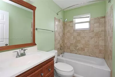 13244 SW 255th Ter, Homestead, FL 33032 - Photo 15