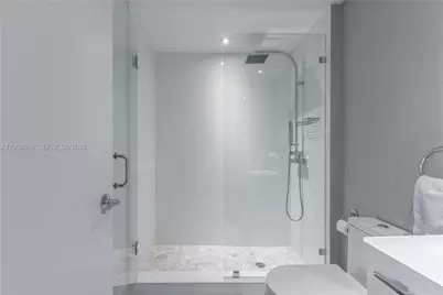 17201 Collins Ave #1807, Sunny Isles Beach, FL 33160 - Photo 23