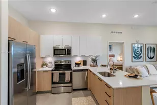 16395 Biscayne Blvd, North Miami Beach, FL 33160 - Photo 5