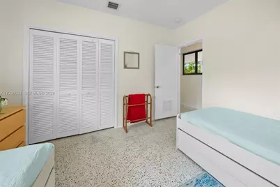 7517 Cutlass Ave, North Bay Village, FL 33141 - Photo 33