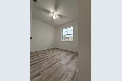 2415 NE 42nd Ave, Homestead, FL 33033 - Photo 11