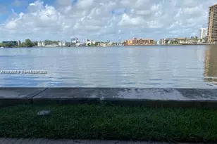 17100 N Bay Rd, Sunny Isles Beach, FL 33160 - Photo 29