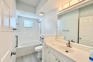 17100 N Bay Rd, Sunny Isles Beach, FL 33160 - Photo 21