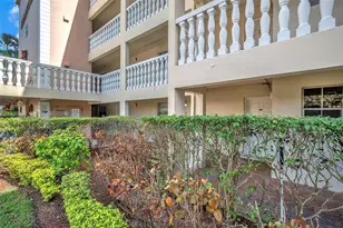 3475 Brokenwoods Dr, Coral Springs, FL 33065 - Photo 9