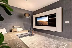 3581 E Glencoe St, Miami, FL 33133 - Photo 15