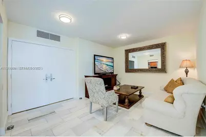 1331 Brickell Bay Dr #903, Miami, FL 33131 - Photo 5