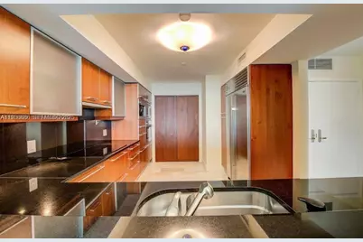 1331 Brickell Bay Dr #903, Miami, FL 33131 - Photo 13