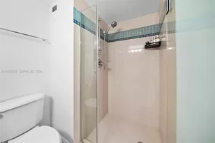 2301 Collins Ave, Miami Beach, FL 33139 - Photo 45