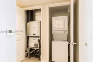 1600 NE 1st Ave, Miami, FL 33132 - Photo 33