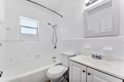 300 SW 11th Ct, Fort Lauderdale, FL 33315 - Photo 21