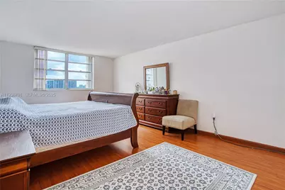 1833 S Ocean Dr #902, Hallandale Beach, FL 33009 - Photo 11