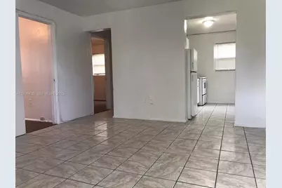 1948 NW 2nd Ct #5, Miami, FL 33136 - Photo 3