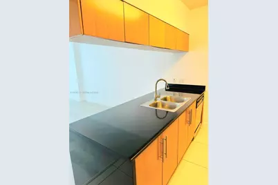 1750 N Bayshore Dr #1606, Miami, FL 33132 - Photo 5