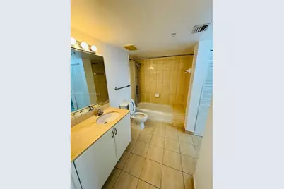 1750 N Bayshore Dr #1606, Miami, FL 33132 - Photo 13