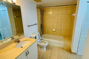 1750 N Bayshore Dr, Miami, FL 33132 - Photo 13