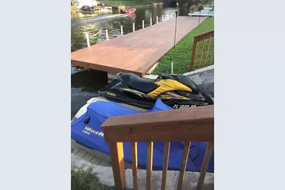 17831 NW 84th Ct, Miami, FL 33015 - Photo 11