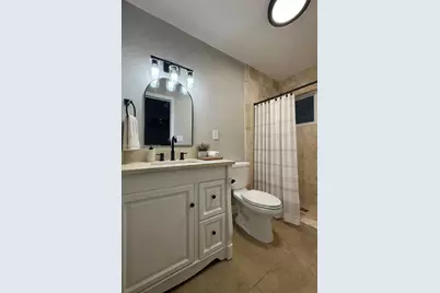 17831 NW 84th Ct, Miami, FL 33015 - Photo 21