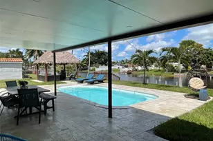 17831 NW 84th Ct, Miami, FL 33015 - Photo 5