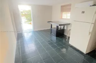 20500 NW 28th Ave, Miami, FL 33056 - Photo 11