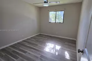 121 San Remo Blvd, North Lauderdale, FL 33068 - Photo 23