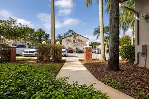 3880 NW 121st Ave, Sunrise, FL 33323 - Photo 9