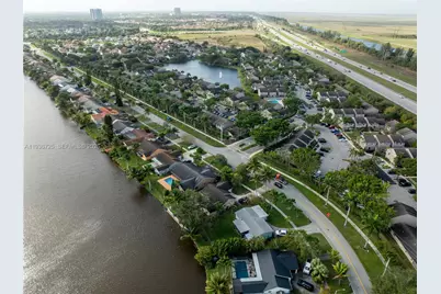 3880 NW 121st Ave, Sunrise, FL 33323 - Photo 79