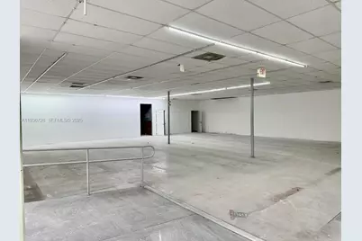 1601 E Sample Rd, Pompano Beach, FL 33064 - Photo 11