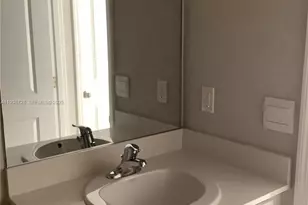 3035 Harvard Cir, Labelle, FL 33935 - Photo 9