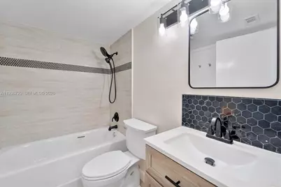 1109 Green Pine Blvd #C1, West Palm Beach, FL 33409 - Photo 9