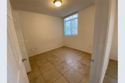 435 SW 12th Ave #305, Miami, FL 33130 - Photo 7