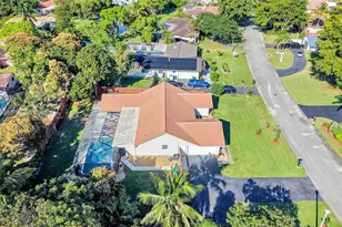 2540 NW 115th Dr, Coral Springs, FL 33065 - Photo 51