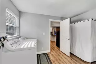 2540 NW 115th Dr, Coral Springs, FL 33065 - Photo 31