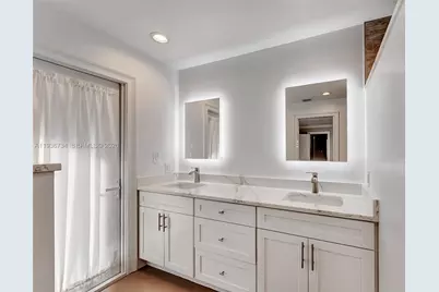 2540 NW 115th Dr, Coral Springs, FL 33065 - Photo 21