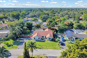 2540 NW 115th Dr, Coral Springs, FL 33065 - Photo 47