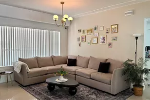 1611 71st St, Miami Beach, FL 33141 - Photo 3