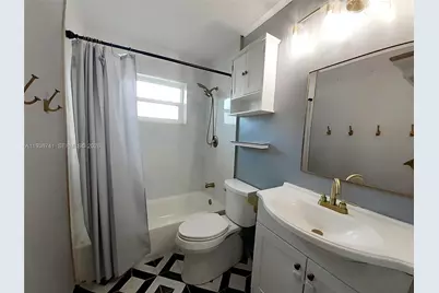 2109 N Park Rd, Hollywood, FL 33021 - Photo 25