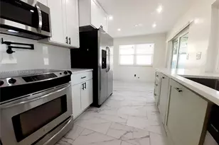 2109 N Park Rd, Hollywood, FL 33021 - Photo 33