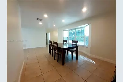 2109 N Park Rd, Hollywood, FL 33021 - Photo 7