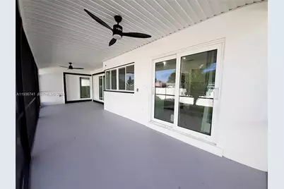 2109 N Park Rd, Hollywood, FL 33021 - Photo 15