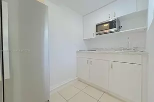 121 SW 51st Ave, Miami, FL 33134 - Photo 7