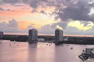 1000 W Island Blvd, Aventura, FL 33160 - Photo 15
