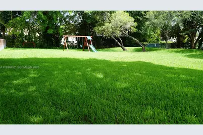 7175 Nova Dr #204, Davie, FL 33317 - Photo 5